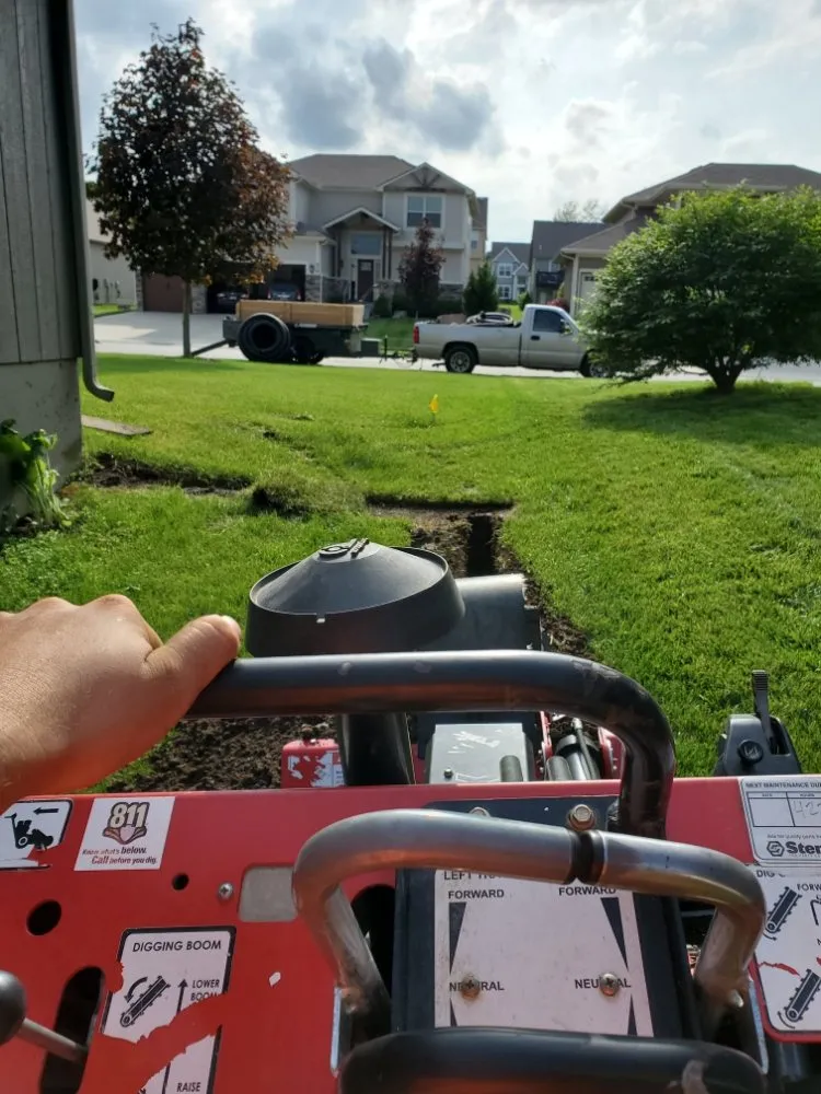 Expert garden landscaping in Overland park, KS - McGinley Lawn