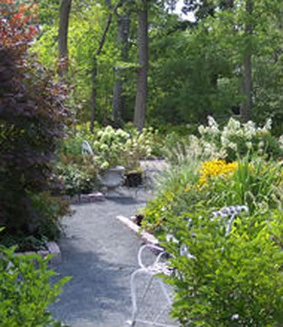 Top-rated landscape installation in Long Grove, IL by McGinty Bros