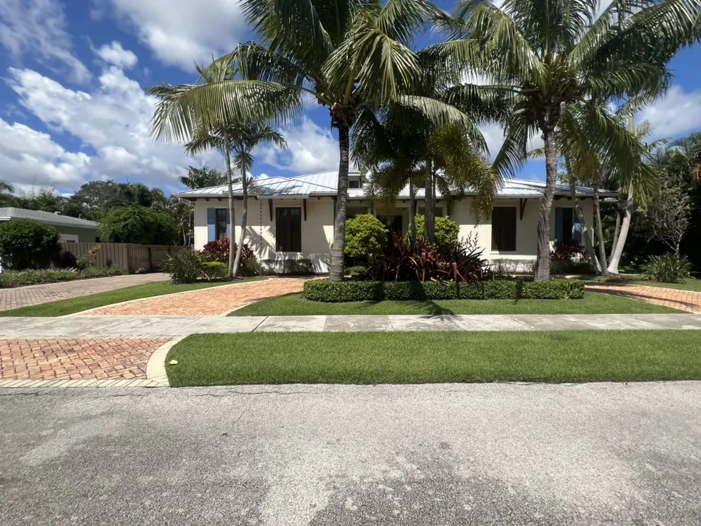 Professional residential landscaping for beautiful yards in Lake Worth, FL by Mcgreevy Landscaping