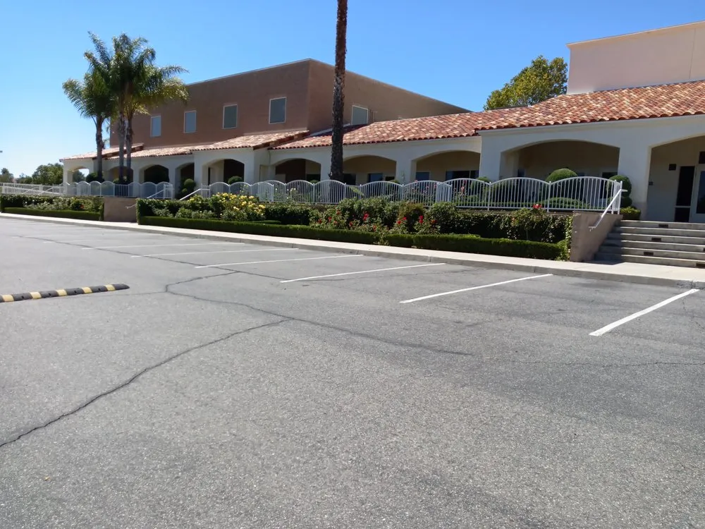 Local lawn mowing service experts serving San Jacinto, CA - McGregor Landscape