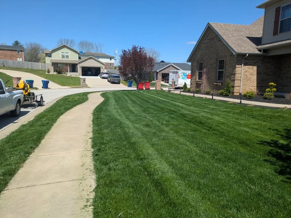 Affordable lawn care service in Berea, KY - McIntosh Lawn Care
