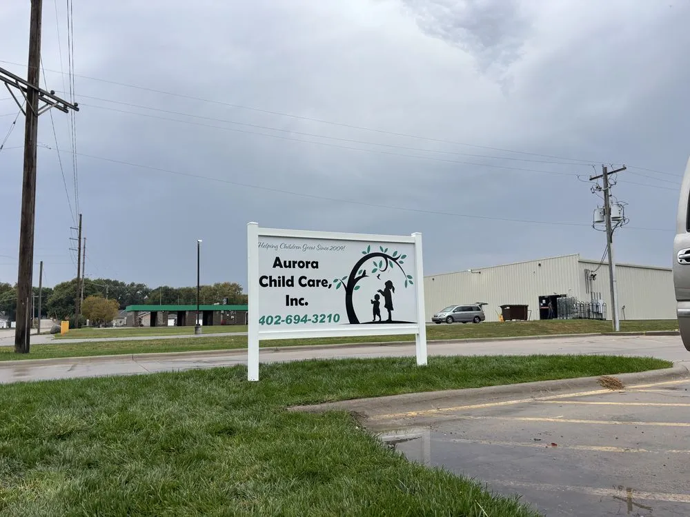 Local lawn mowing service experts serving Aurora, NE - McKay HP