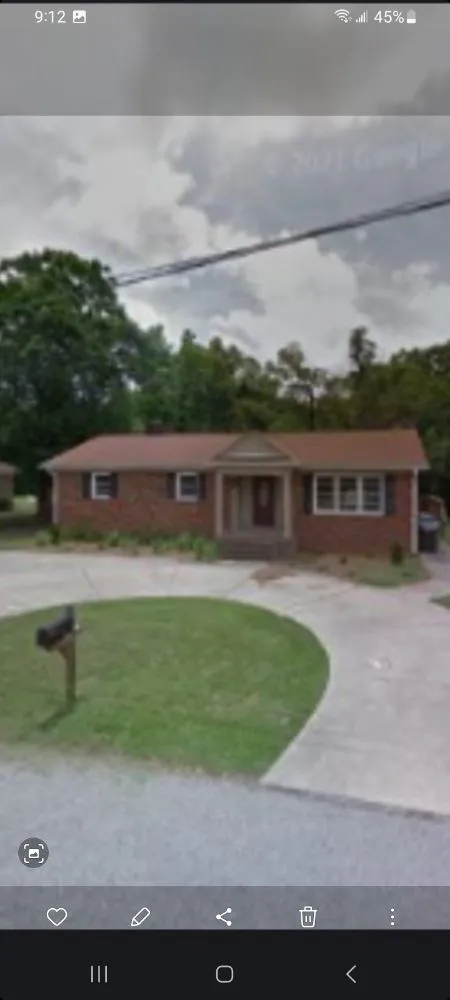 Local yard cleanup service experts serving Archdale, NC - Mckeithan's Pressure Washing and Lawn Care