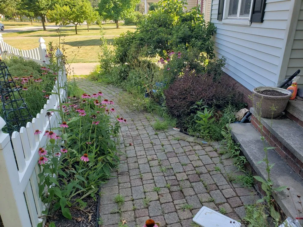 Affordable landscape design experts serving North Olmsted, OH - McKenna & daughters lawn and home maintenance