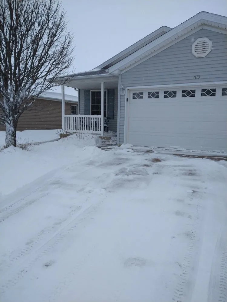 Top-rated garden landscaping for year-round maintenance across Normal, IL - Mckennies Home and Lawn Care