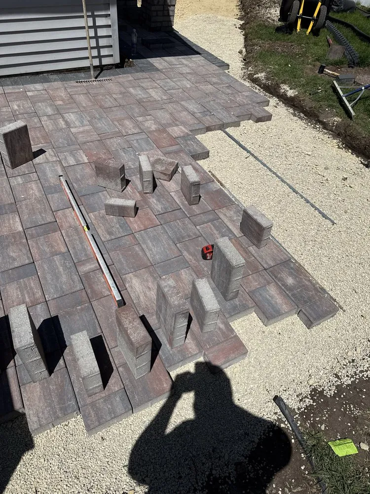 Affordable landscaping services with custom design in Roscoe, IL by McKiski Landscape & Construction