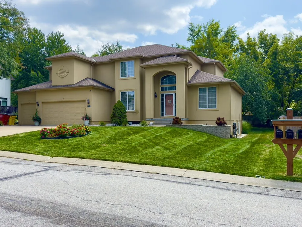 Top-rated landscape design for residential properties across Kansas City, MO - Mcknight Lawn & Order