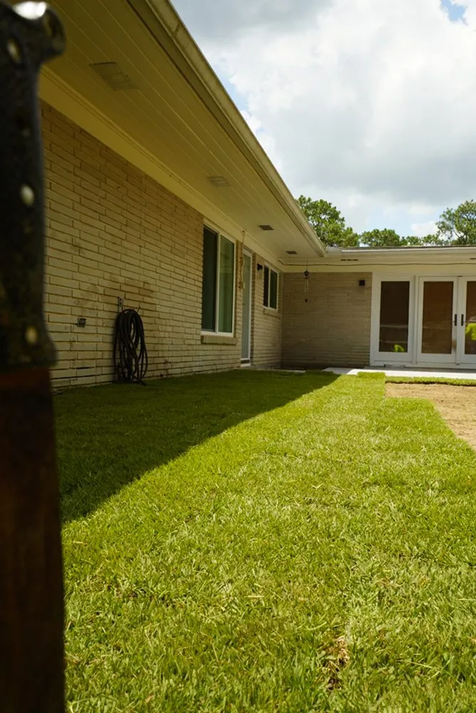 Professional garden landscaping experts serving Foley, AL - MCL Landscaping Solutions