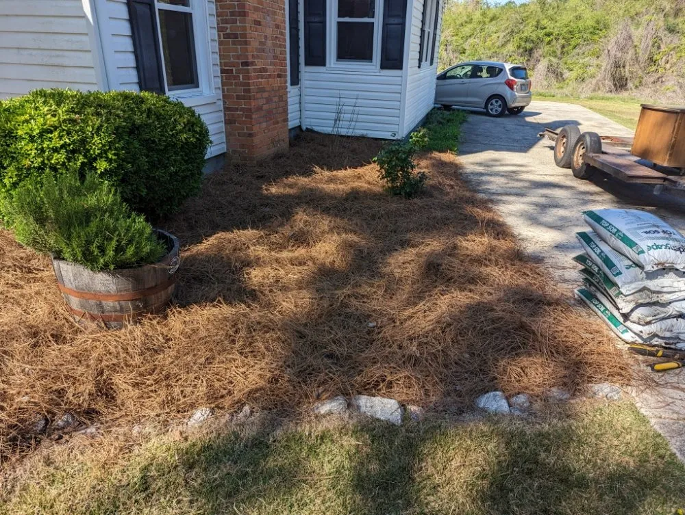 Top-rated yard cleanup service in Garland, NC by Mclamb Lawn Care