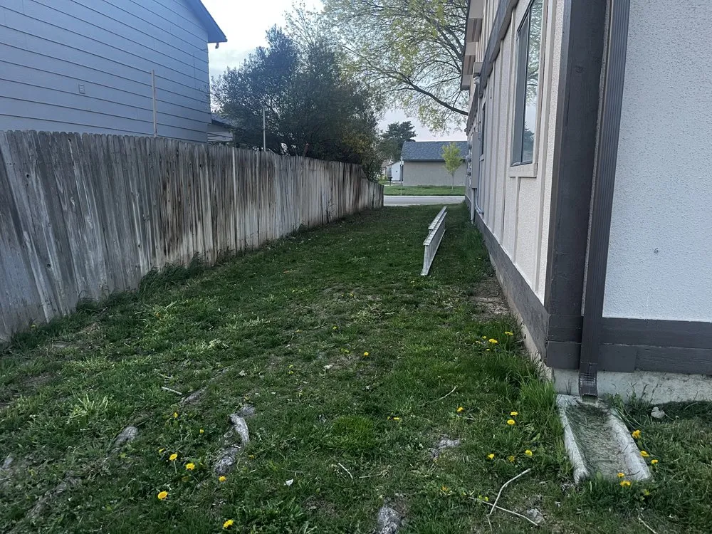 Top-rated lawn care service in Nampa, ID by McLean Landscaping Services