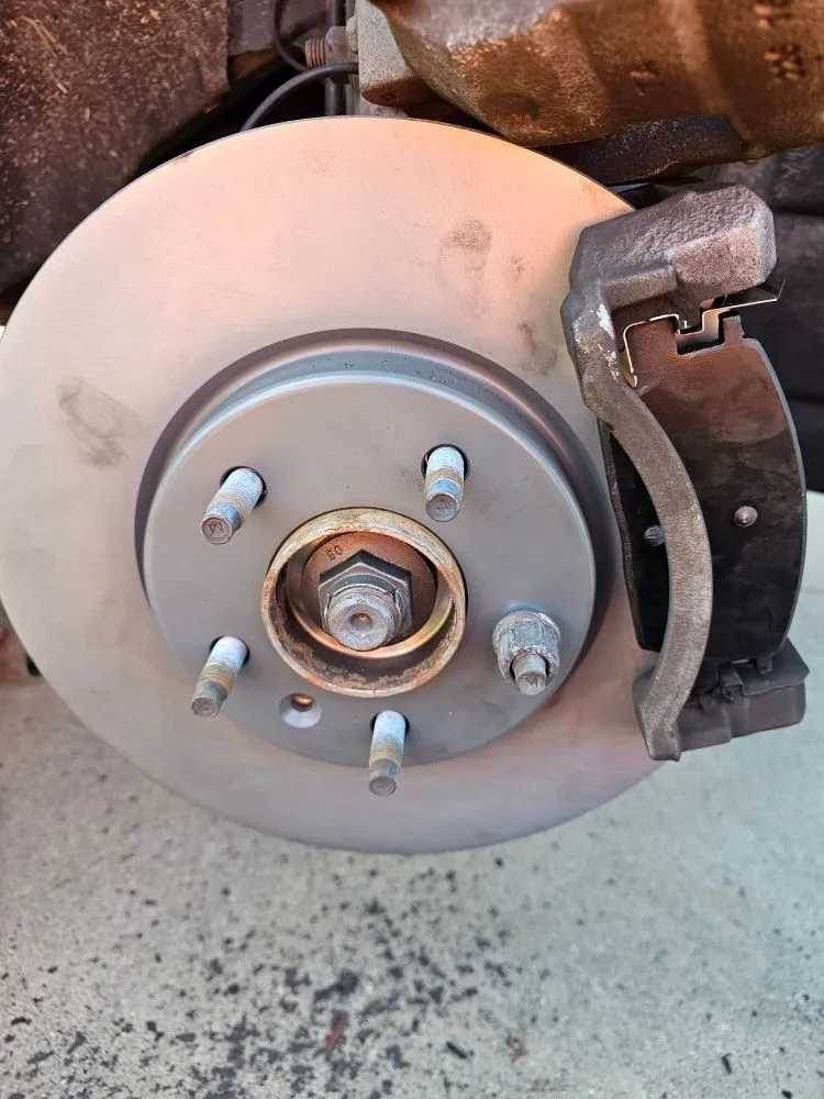 Custom landscape installation in North Canton, OH - MCleod's Multiservice