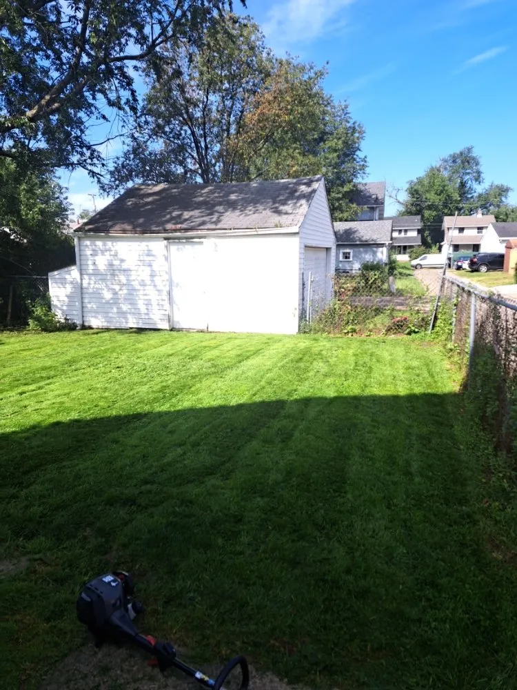 Professional garden landscaping near you across North Canton, OH - MCleod's Multiservice