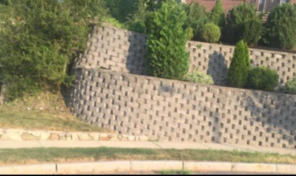 Trusted garden landscaping experts serving Lynn, MA - MCM Cleaning