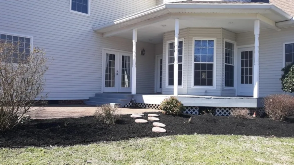 Top-rated yard cleanup service in Waverly, TN - Mcmahans Lawn Service