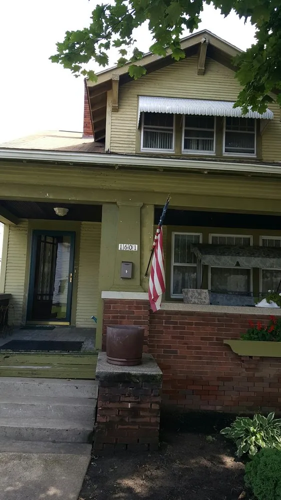 Custom yard cleanup service experts serving Davenport, IA - Mcneal's Painting & Drywalling