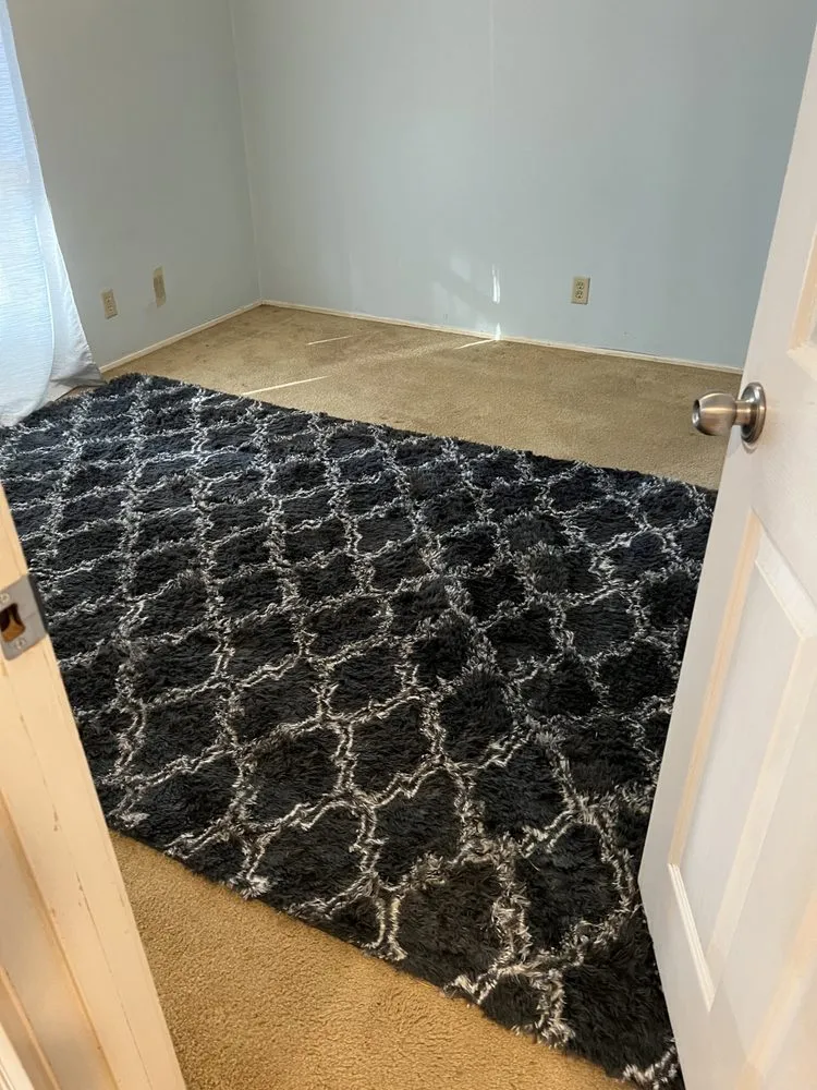 Expert garden landscaping experts serving Du Quoin, IL - McQueens On-The-Go