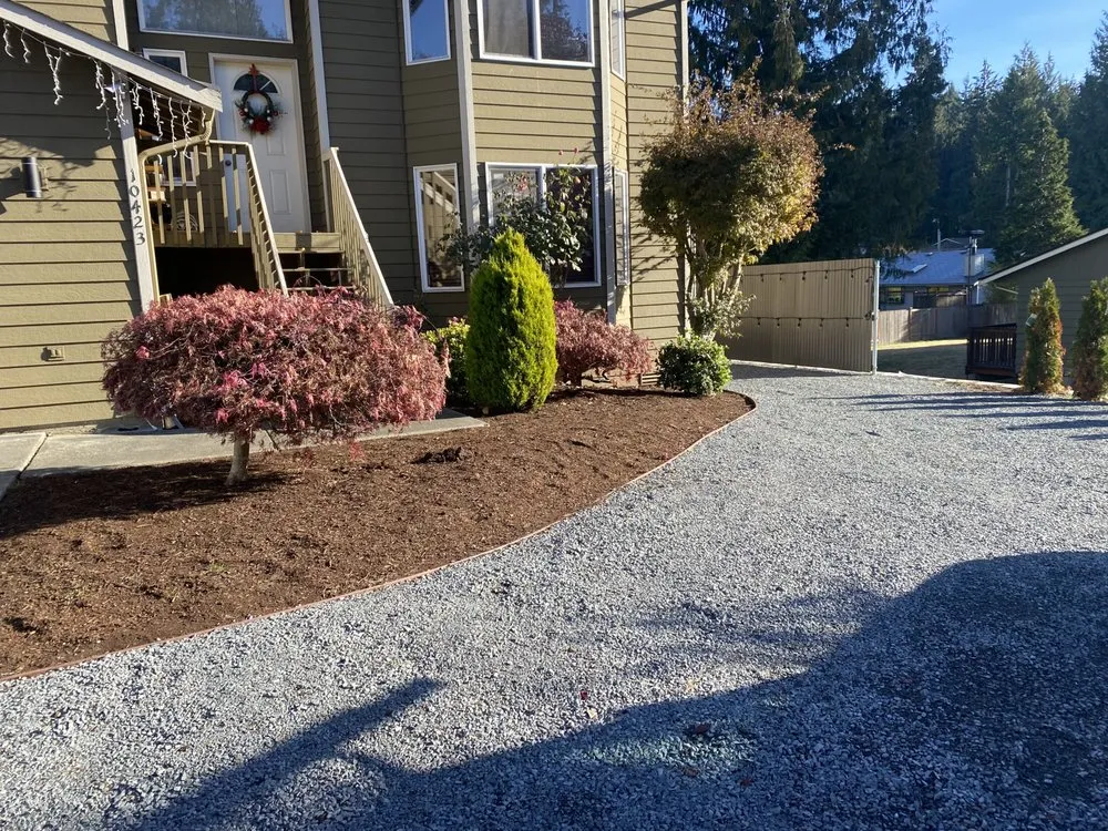 Expert outdoor landscaping experts serving Stanwood, WA - MCR Constrction