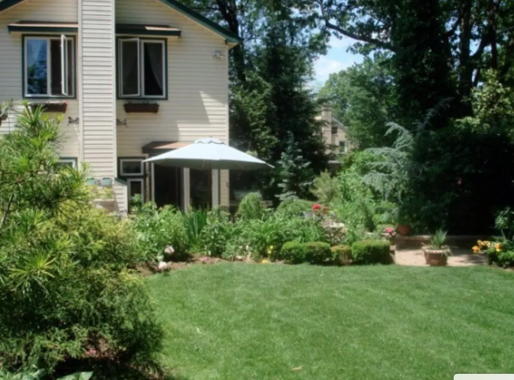 Trusted landscape design for year-round maintenance in Cranford, NJ by MCR Landscaping