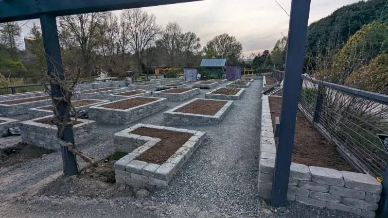 Professional landscaping services in Knoxville, TN - McReynolds Horticulture and Design