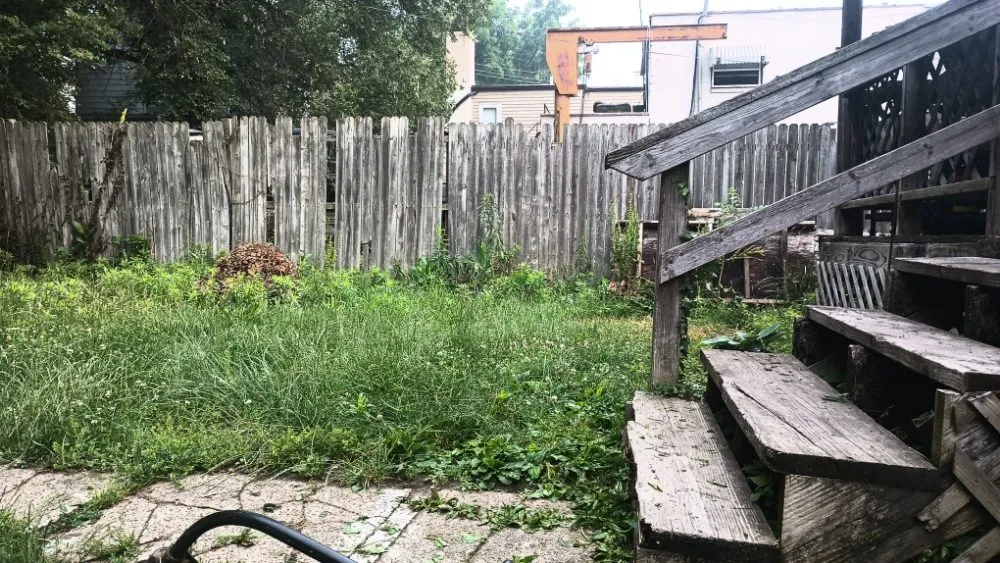 Affordable landscaping services for homes in Toledo, OH by MC'S Lawncare