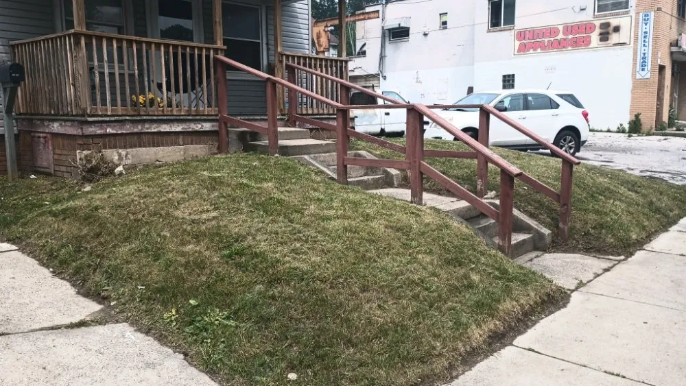 Local landscaping services for beautiful yards across Toledo, OH - MC'S Lawncare