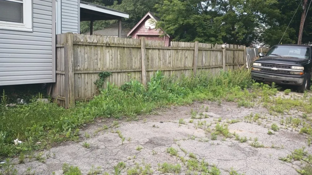 Top-rated yard maintenance for year-round maintenance in Toledo, OH by MC'S Lawncare