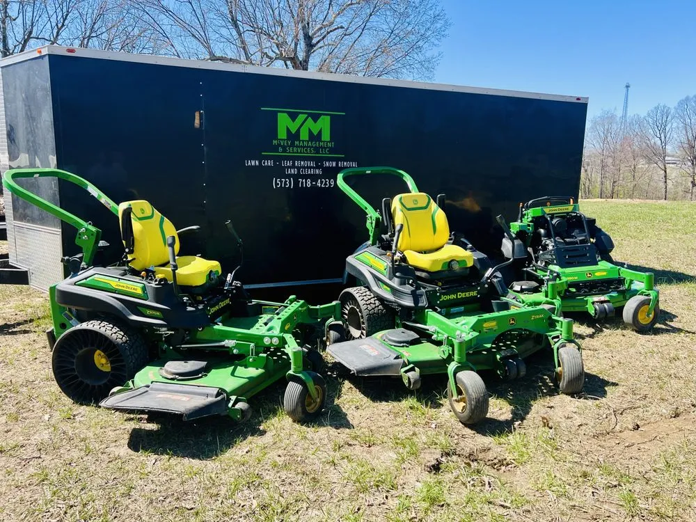 Custom yard cleanup service experts serving Poplar Bluff, MO - McVey Management & Services