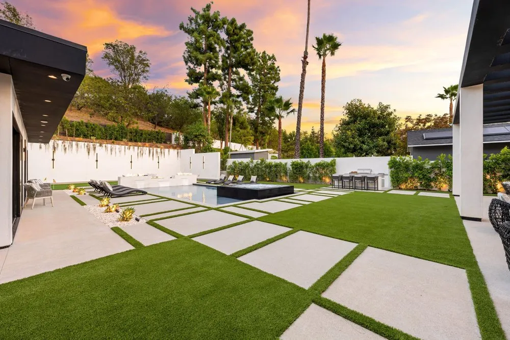 Reliable yard maintenance for homes in San Diego, CA by MD Golden Builders