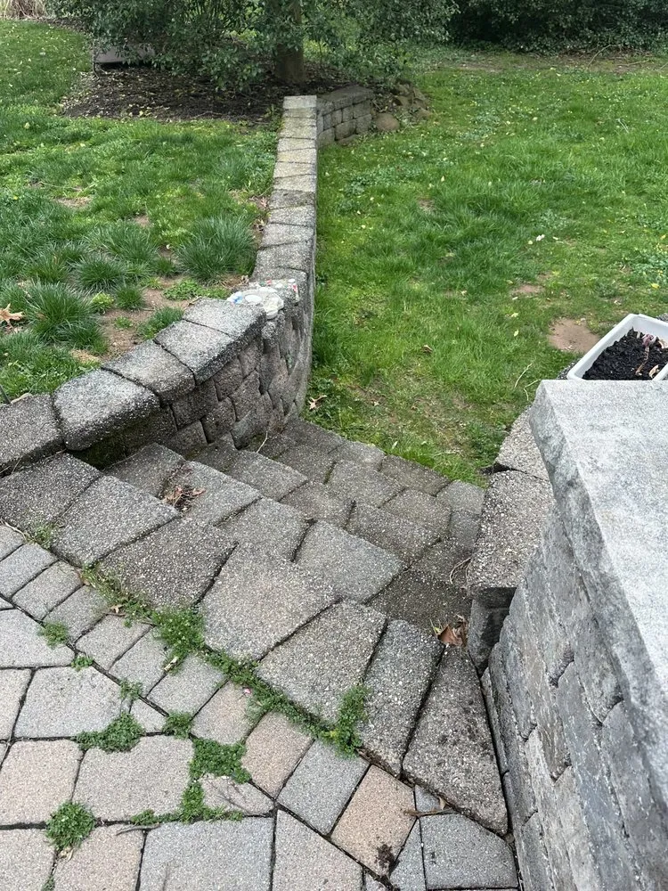 Trusted yard maintenance in Lake Hopatcong, NJ by M&D Hardscape Services