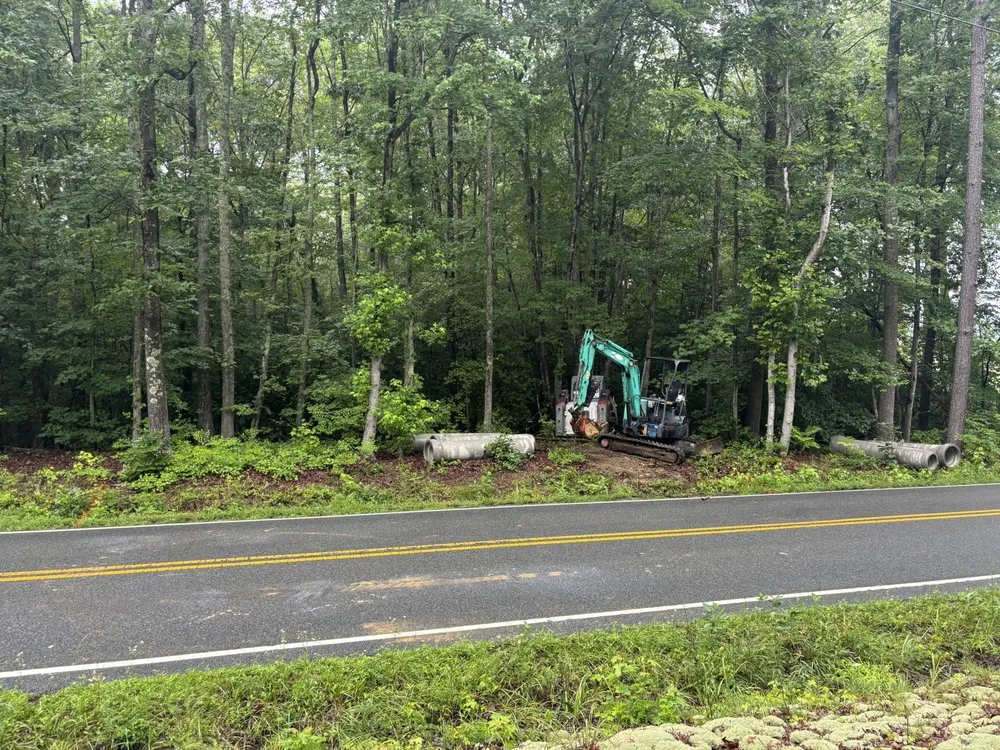 Reliable outdoor landscaping experts serving Colonial Beach, VA - M&D Land Improvement