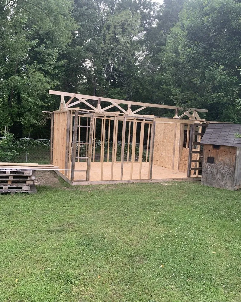 Top-rated lawn care service in Rossville, GA by MD Landscaping & Construction