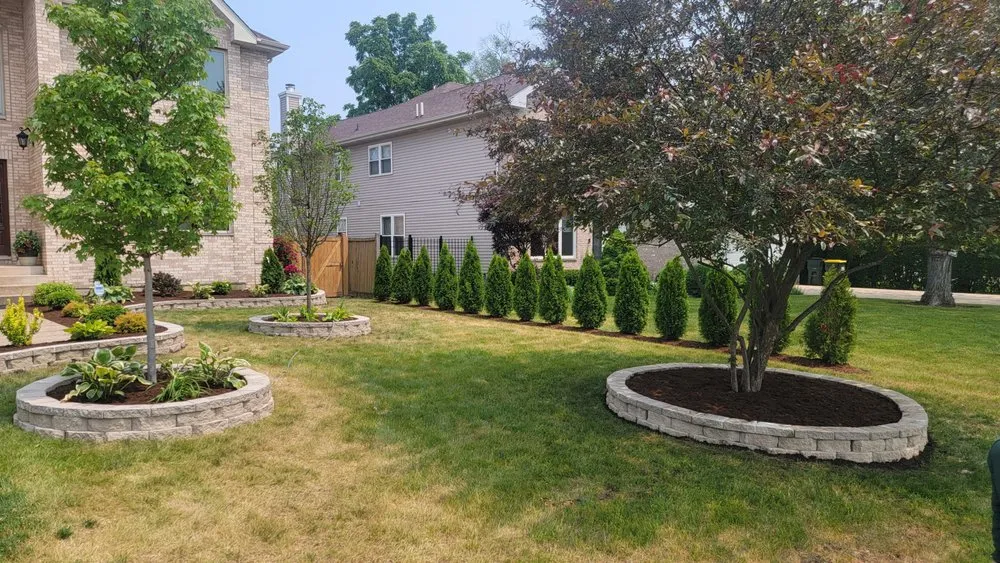 Top-rated yard cleanup service in Elmwood Park, IL - M&D Landscaping