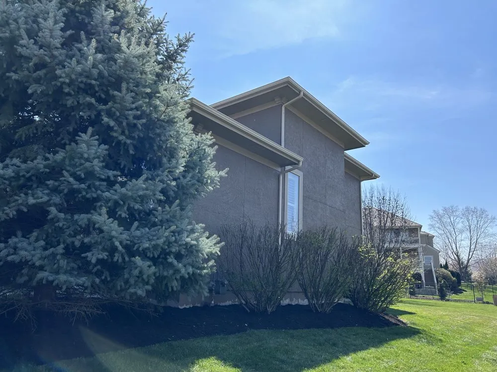 Expert residential landscaping in Overland Park, KS - MD Landscaping