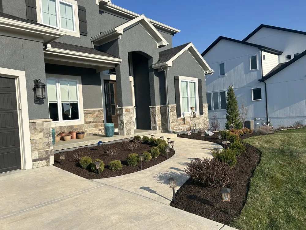 Expert yard cleanup service experts serving Overland Park, KS - MD Landscaping