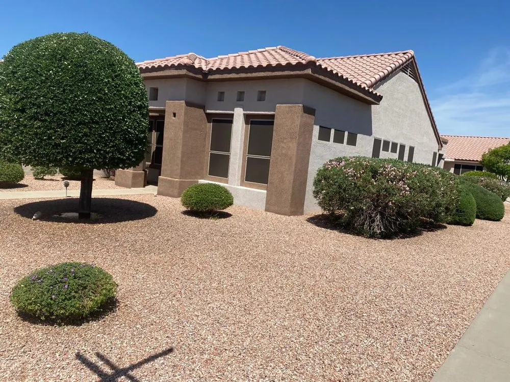Professional lawn care service experts serving Tonopah, AZ - M&D landscaping