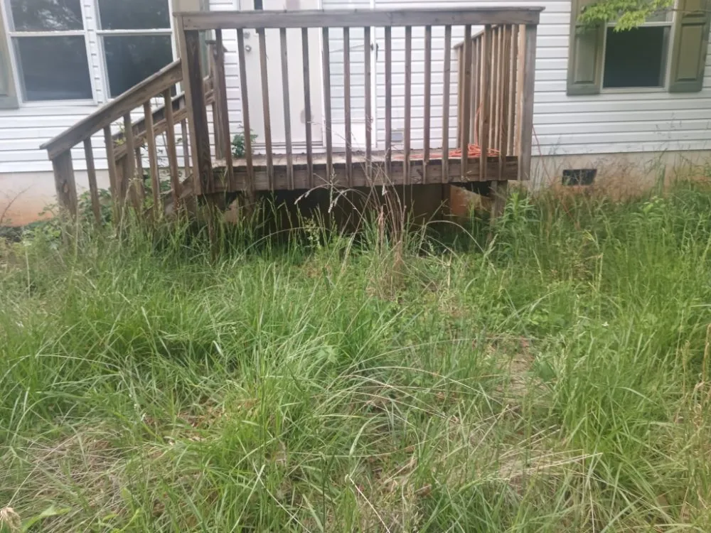 Reliable yard maintenance for outdoor upgrades in Weaverville, NC by MD Lawn Care