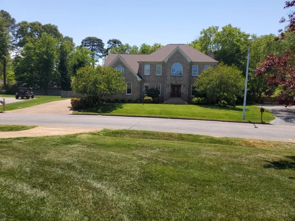 Reliable yard maintenance in Suffolk, VA - M&D Lawncare