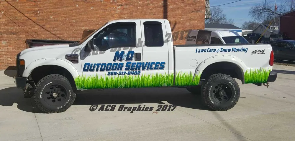 Expert outdoor landscaping in Coldwater, MI - M&D Outdoor services