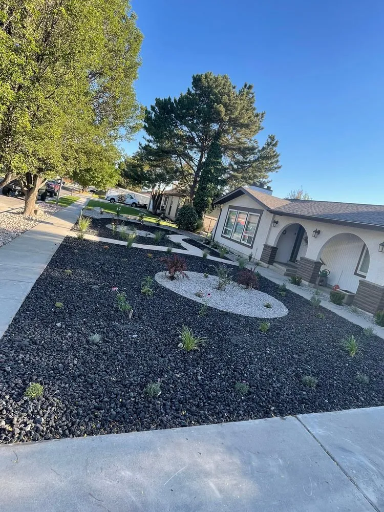 Trusted yard cleanup service in South Jordan, UT - MD Property Maintenance & Landscaping