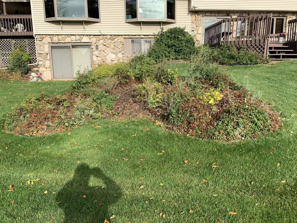 Affordable garden landscaping for homes in Kaukauna, WI by MDC Lawn & Landscape
