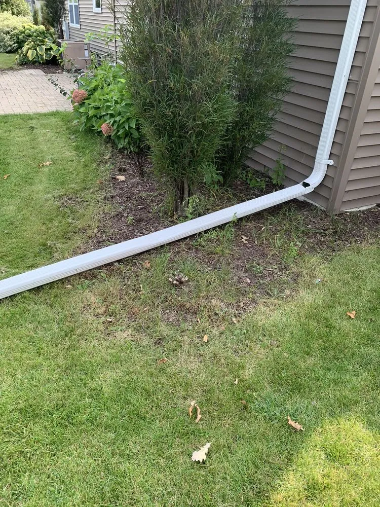 Local garden landscaping for beautiful yards across Kaukauna, WI - MDC Lawn & Landscape