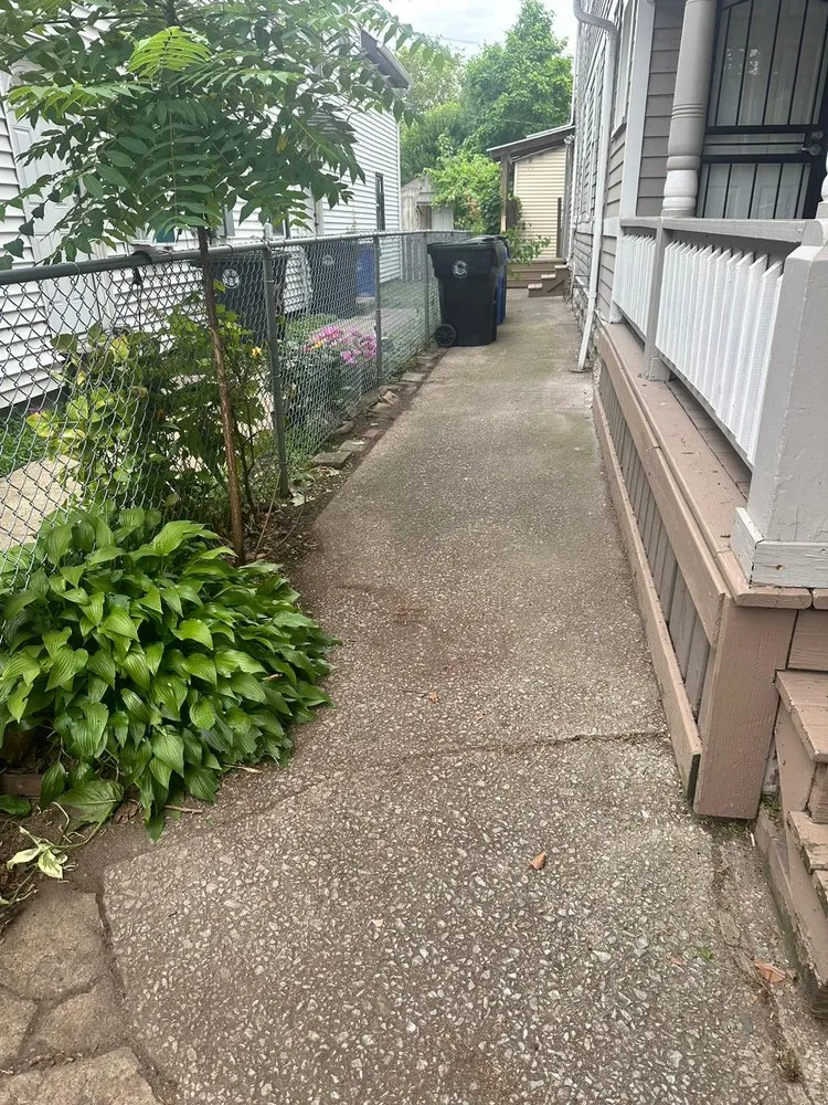 Affordable residential landscaping in Cleveland, OH - Mdm Land Care & Junk Removal Service