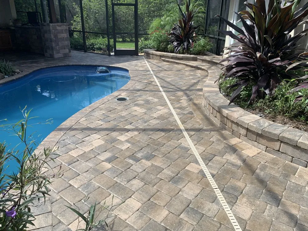 Custom lawn mowing service in Englewood, FL by MDS Dedication Service