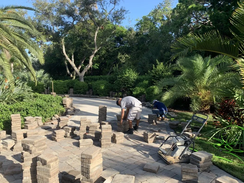 Professional garden landscaping near you in Englewood, FL by MDS Dedication Service