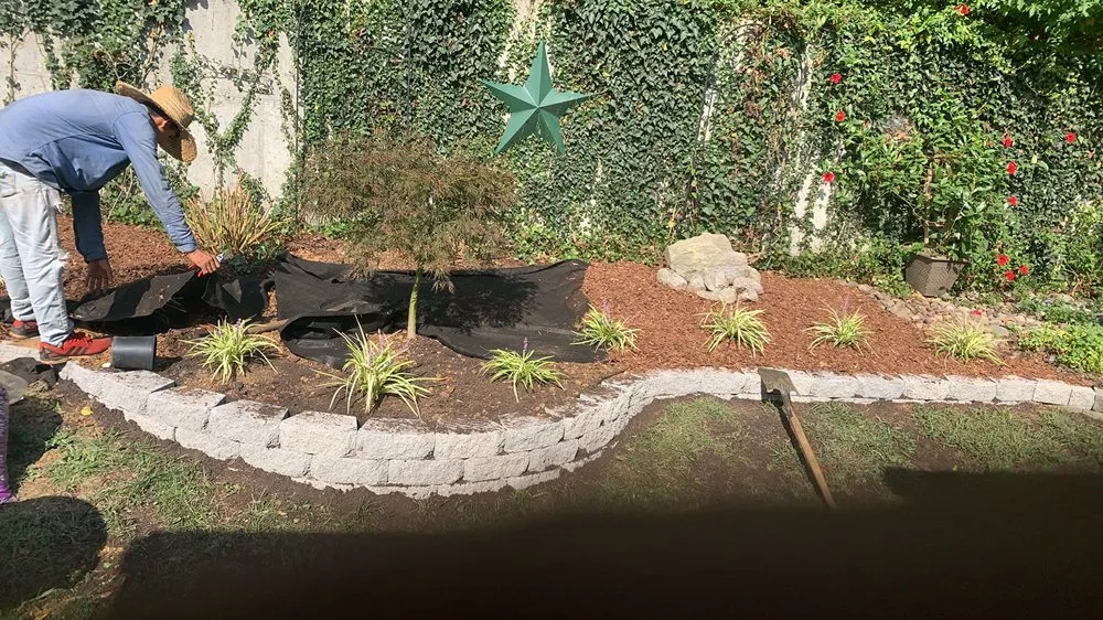 Trusted lawn care service near you in Annapolis, MD by M&E Landscaping