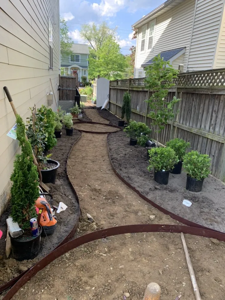 Top-rated yard cleanup service experts serving Annapolis, MD - M&E Landscaping