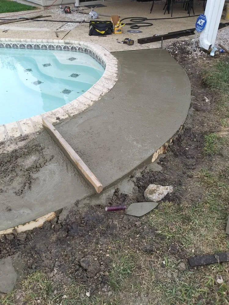 Affordable lawn care service with custom design across San Antonio, TX - M&E Landscaping