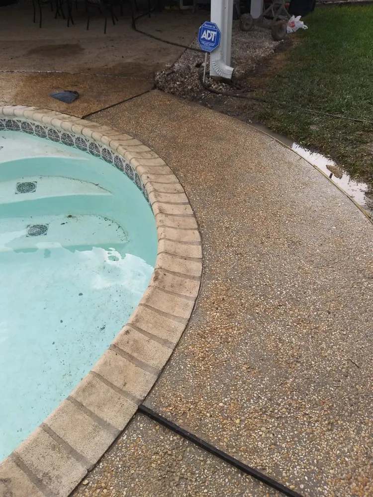 Expert yard cleanup service in San Antonio, TX - M&E Landscaping