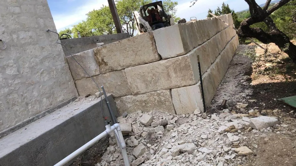 Local yard maintenance for outdoor upgrades in San Antonio, TX by M&E Landscaping