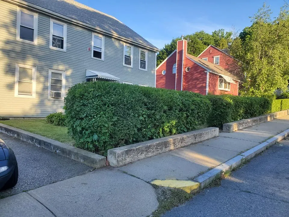 Professional outdoor landscaping in Smithfield, RI - Me Yarder Exterior Services